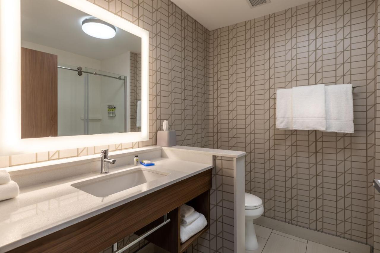 Holiday Inn Express & Suites Greenville S - Piedmont By Ihg Ngoại thất bức ảnh