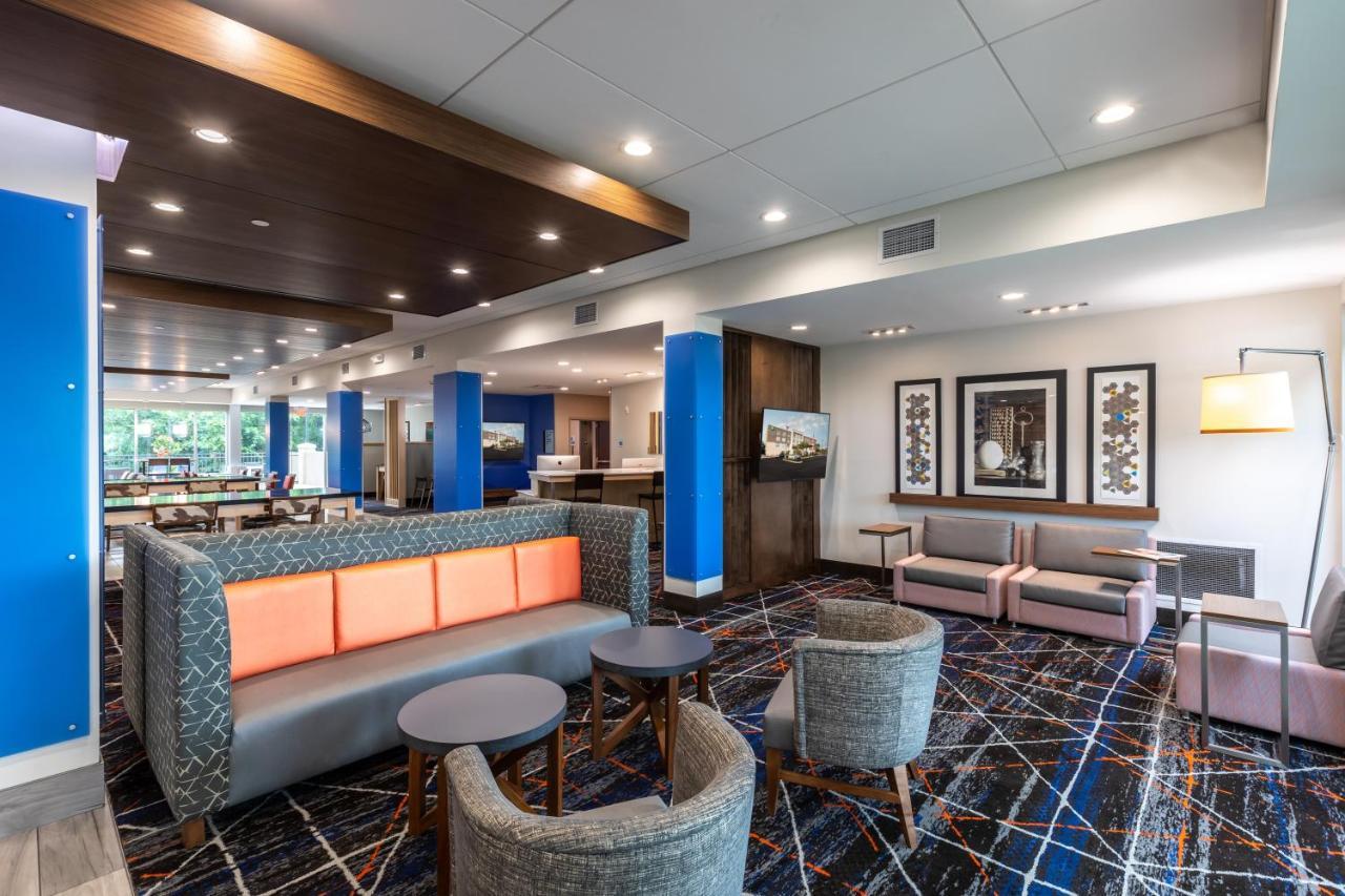 Holiday Inn Express & Suites Greenville S - Piedmont By Ihg Ngoại thất bức ảnh