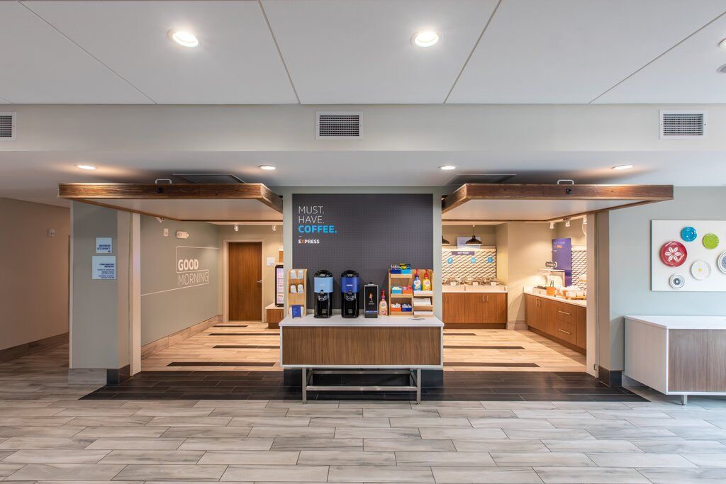 Holiday Inn Express & Suites Greenville S - Piedmont By Ihg Ngoại thất bức ảnh