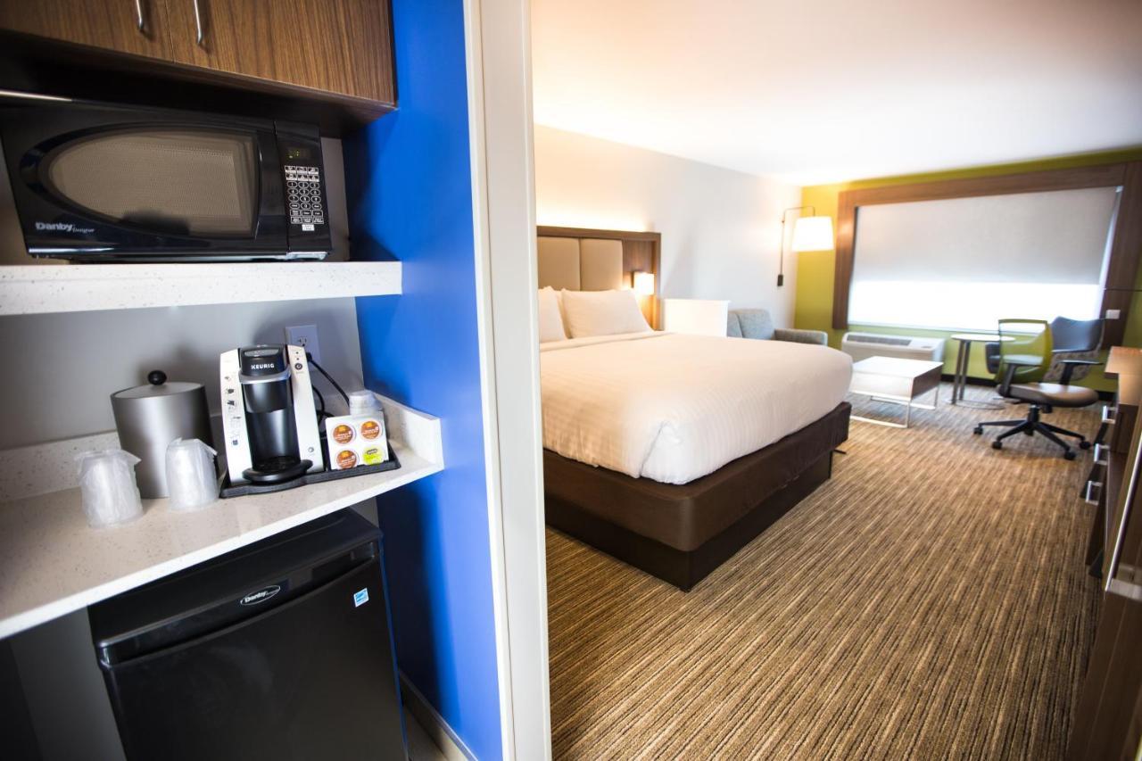 Holiday Inn Express & Suites Greenville S - Piedmont By Ihg Ngoại thất bức ảnh