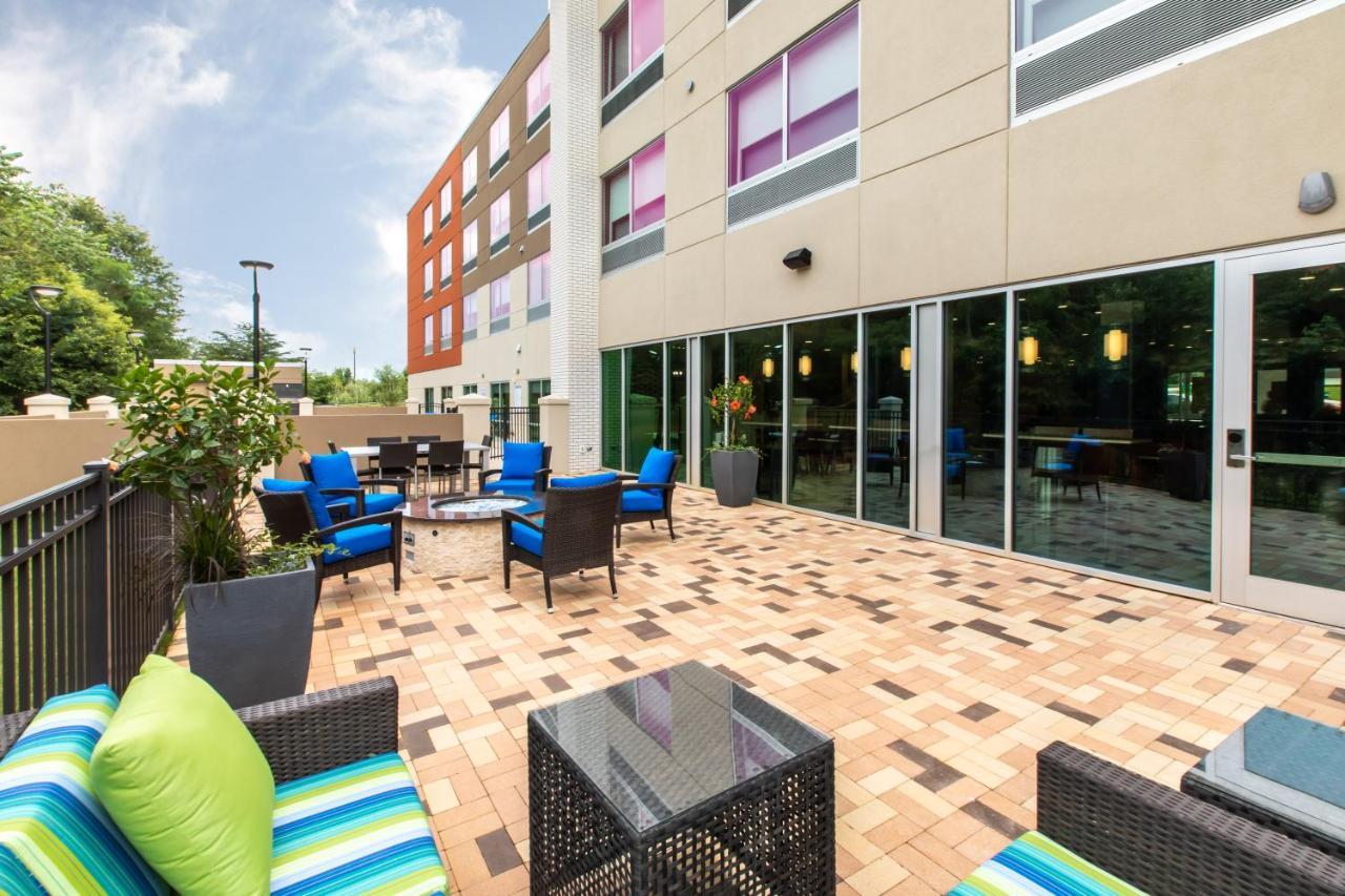 Holiday Inn Express & Suites Greenville S - Piedmont By Ihg Ngoại thất bức ảnh
